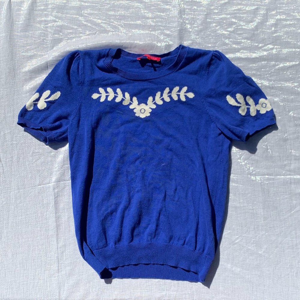 Twee Blue Floral Sweater  💙